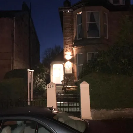 Glades House Guest house 4*