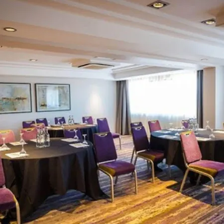 Doubletree By Hilton Glasgow