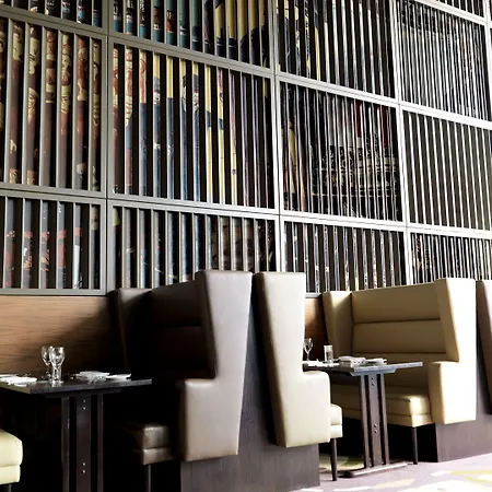 Crowne Plaza By Ihg Hotel