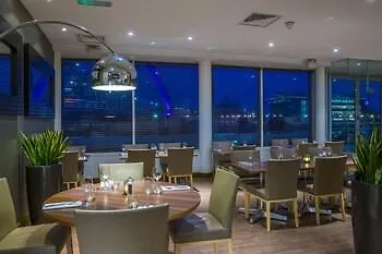 호텔 Hilton Garden Centre 4*