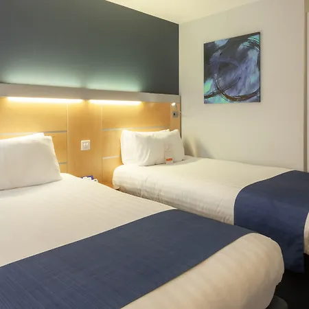 Express - - Ctr Theatreland By Ihg