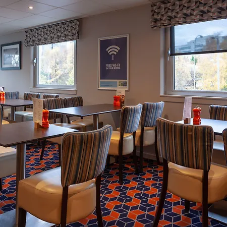 Holiday Inn Express Glasgow City Theatreland By Ihg Hotel 3*