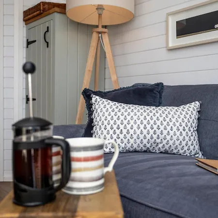 Luxury Glamping Pods - The Heft & The Hirsel