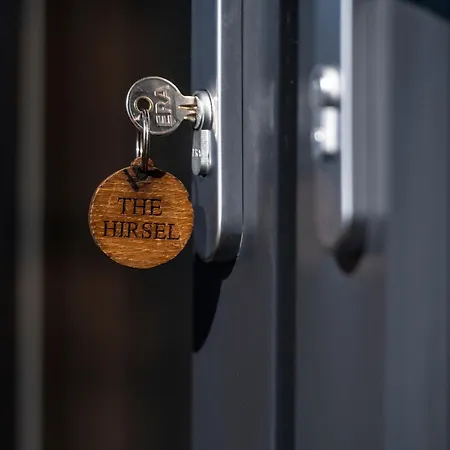 Luxury Glamping Pods - The Heft & The Hirsel Apartment Glasgow