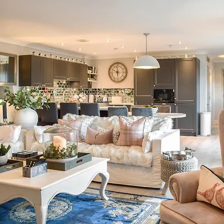 The Old Stables Glasgow