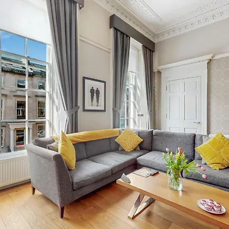 Cairn Introduces Blythswood - Experience Exceptional Luxury Living In Glasgow's Desirable Location *