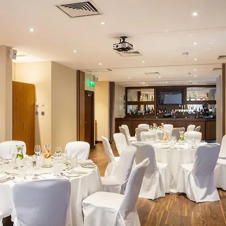 Otel Hilton Garden Centre Glasgow