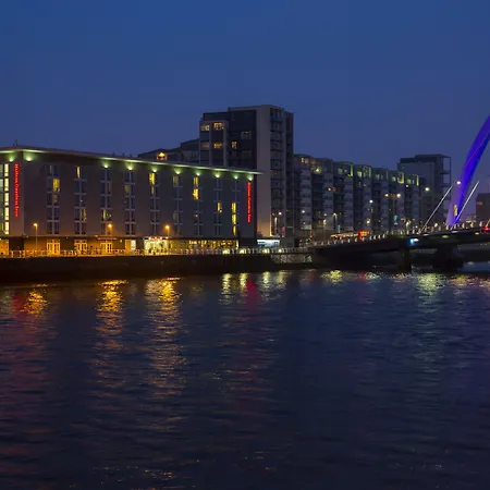 Hilton Garden Centre 4*