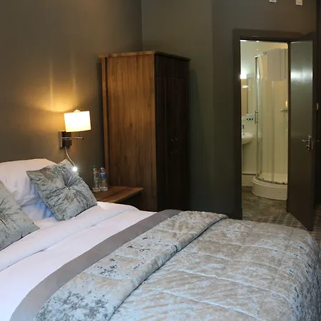 Western 3* גלאזגו