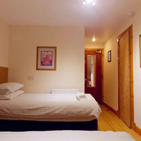 Szálloda Victorian House 3*