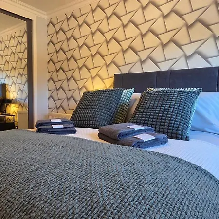 Malina At The Διαμέρισμα Γλασκώβη