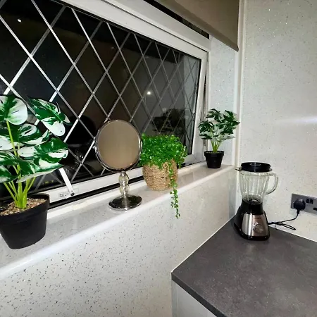 Apartament Likewise Modern Two Bedrooms For 4 In Area Glasgow