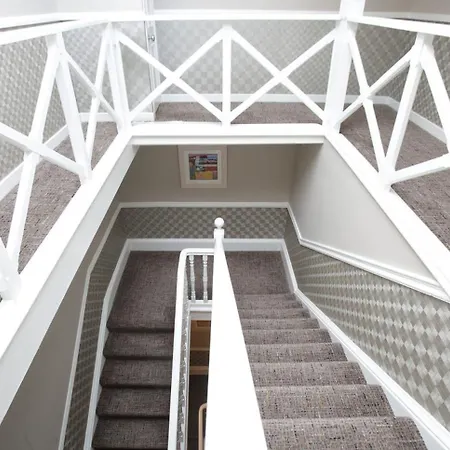 Ambassador Hotel Glasgow