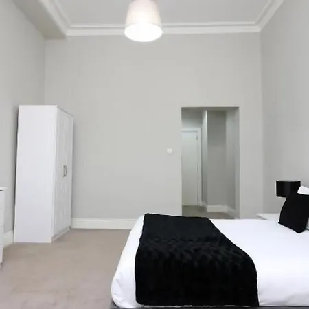 Dreamhouse St Vincent Street アパート *