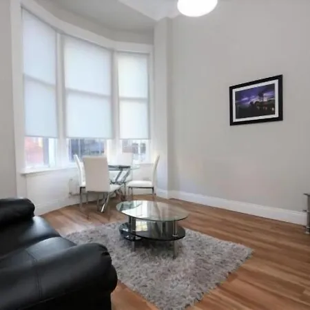 Dreamhouse St Vincent Street Apartman *