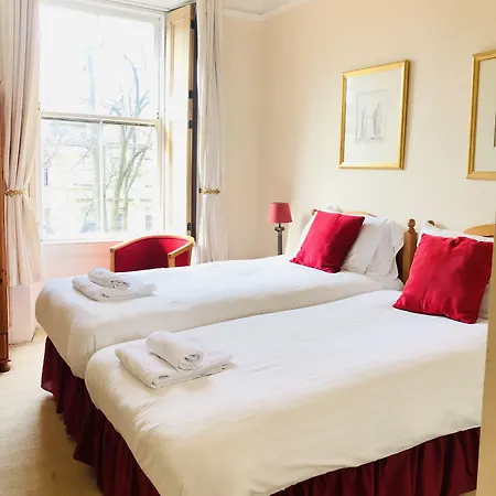 The Georgian House Konukevi