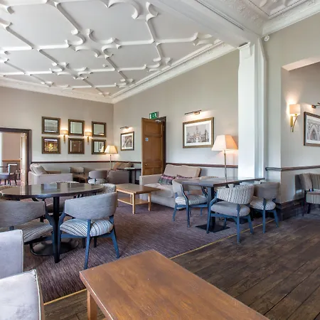 Sherbrooke Castle 4*