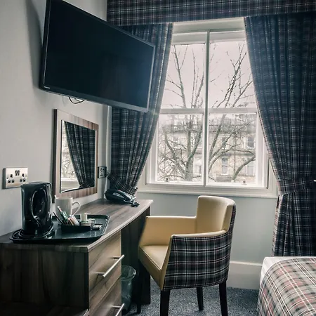 Royal West End 酒店 3*