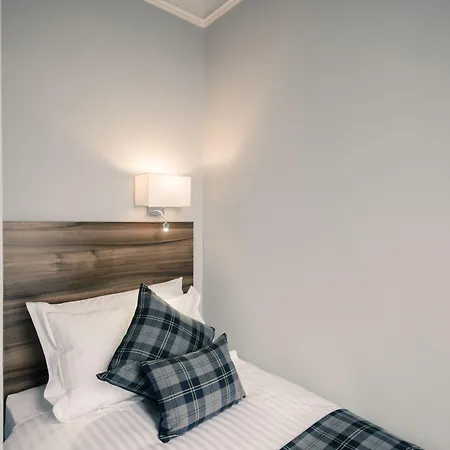 酒店 Royal West End