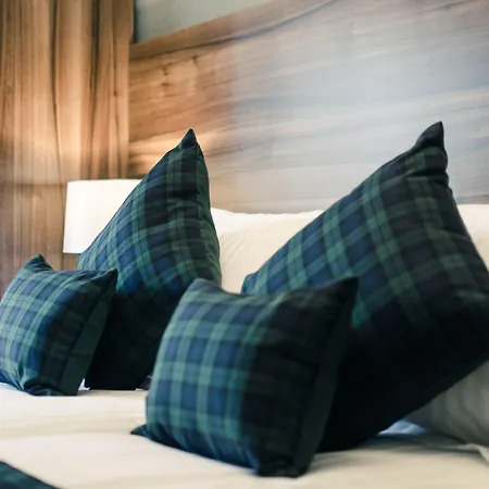 Royal West End Glasgow