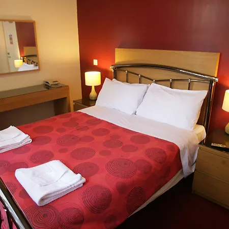 Clifton 3* Glasgow
