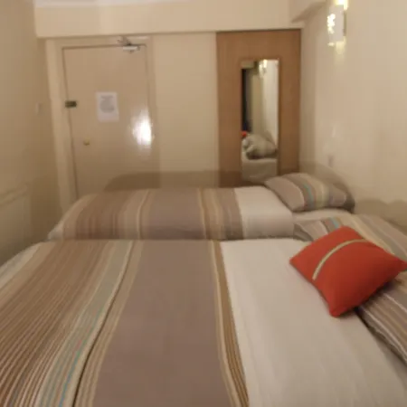 House Pensión Glasgow