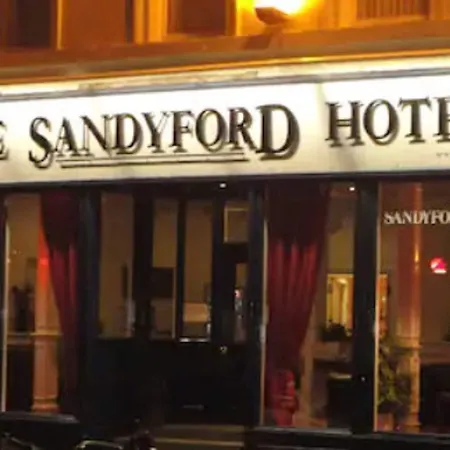 Sandyford 3*