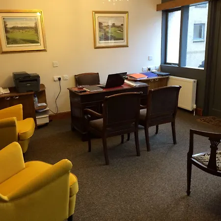 Crosshill House Hotel Glasgow