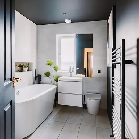 Jw Executive Aparthouse 2 Holiday home *