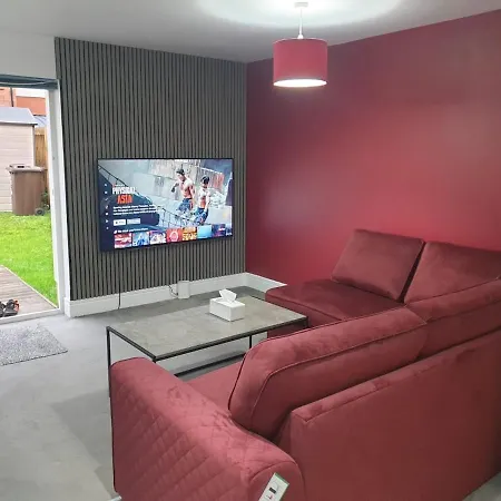 بيت للعطل Oatlands Oasis-free Parking-2 Minutes From M74 *