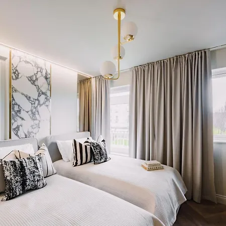 Jw Executive Aparthouse