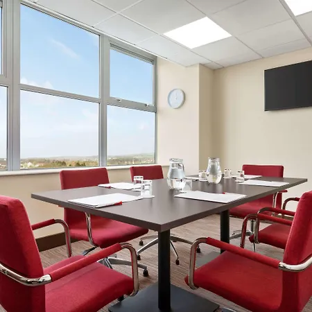 Hotell Ramada By Wyndham East Kilbride Glasgow