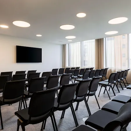 Courtyard By Marriott Sec