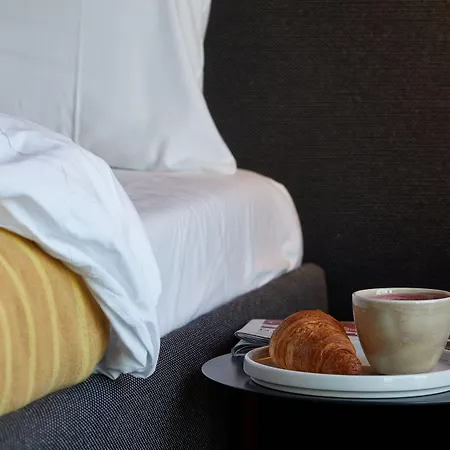 The Social Hub Hotel