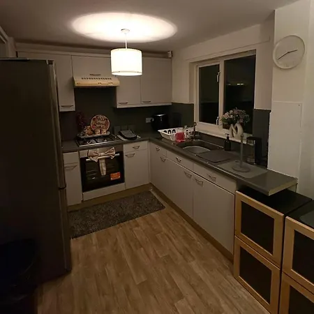 아파트 Tartan Nest- Entire House- Sleeps 8 Guests 글라스고