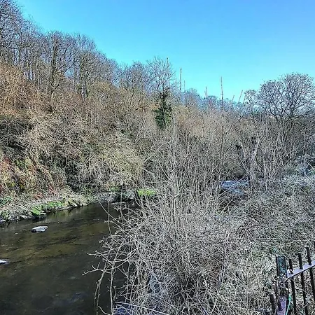 Cosy 2 Bed South Glasgow