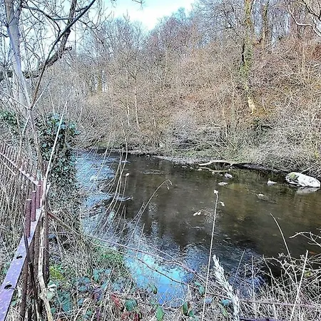 Dom wakacyjny Cosy 2 Bed South Glasgow