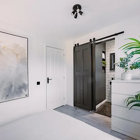 Emirates Aparthouse דירה גלאזגו