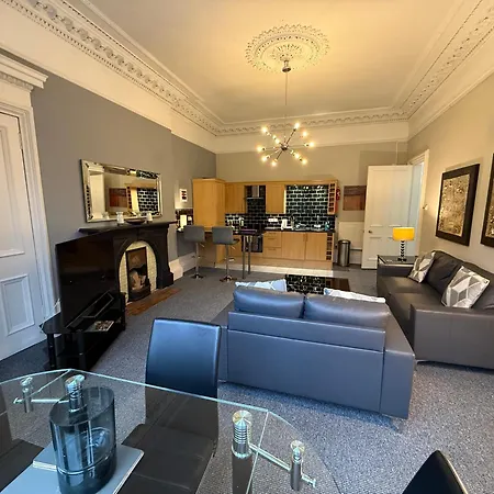 Principal Apartments - West End *