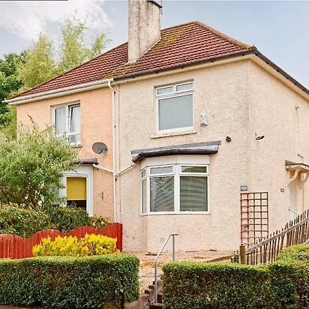 فيلة Cosy 2-bed *