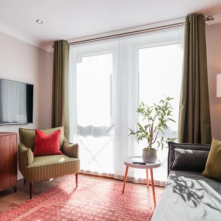 Henderson House - West End 3 Bedroom Family Glasgow