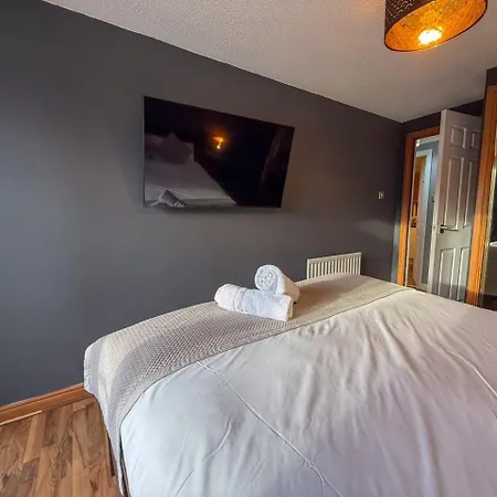 Riverside 1bd - Balcony & Parking Hydro Secc Appartement Glasgow