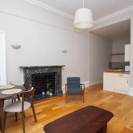 Stylish Southside 2 Bedroom Flat With Free Parking Daire *