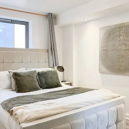 Stunning River View Centre Апартаменты Глазго