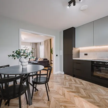 Jw Canmore Aparthouse *