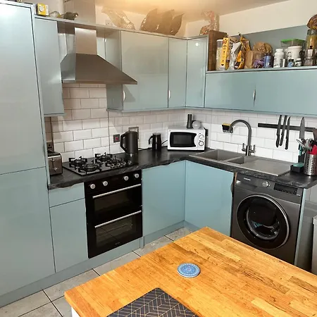 Duplex Penthouse With Secured Parking Finnieston *