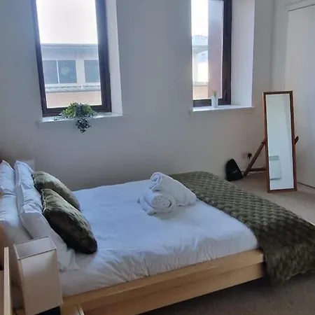 Stunning Centre Duplex Apartmán *