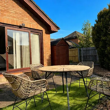 Near Hydro And Centre Free Parking Holiday home *