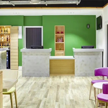 Hotel Ibis Styles Centre George Square 3*