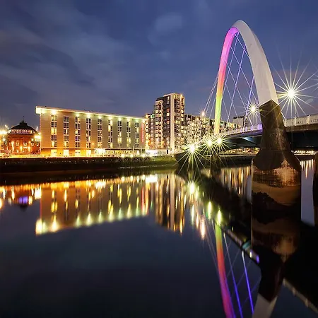 River Heights Apartamento *